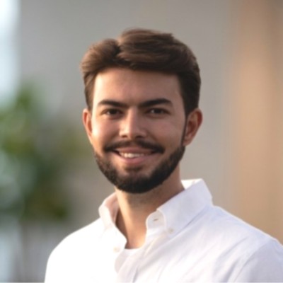 Navigation bar avatar